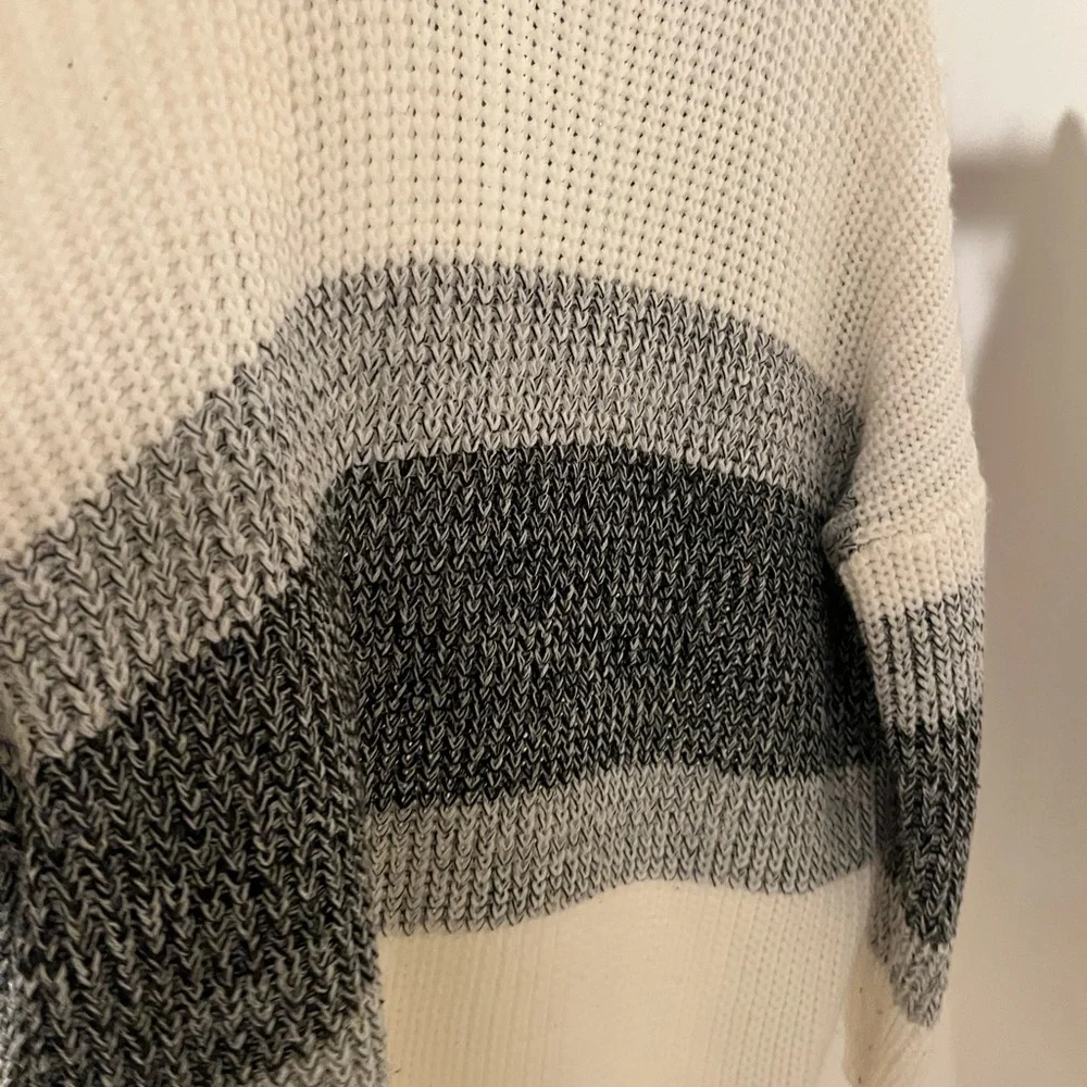 Cardigan - Picture 4 of 5